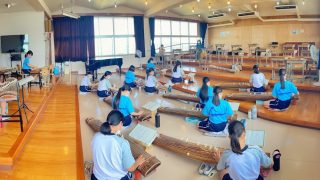 Thumbnail of post image 050